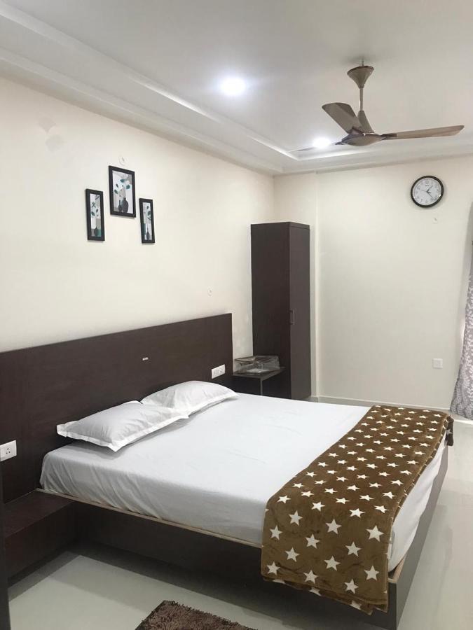 Sri Krishna Residency Hotel Eluru Eksteriør billede