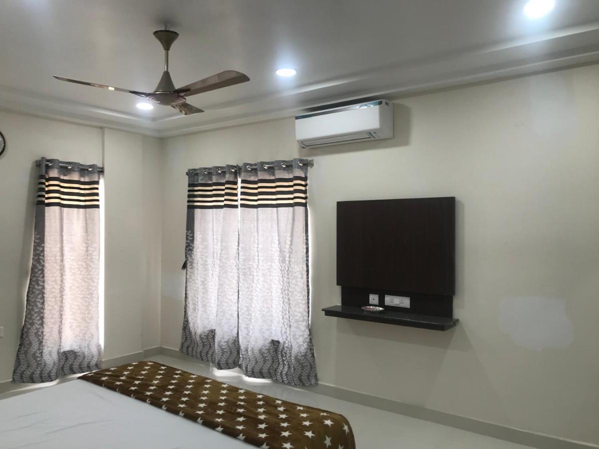 Sri Krishna Residency Hotel Eluru Eksteriør billede