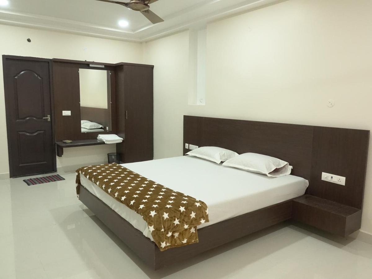 Sri Krishna Residency Hotel Eluru Eksteriør billede
