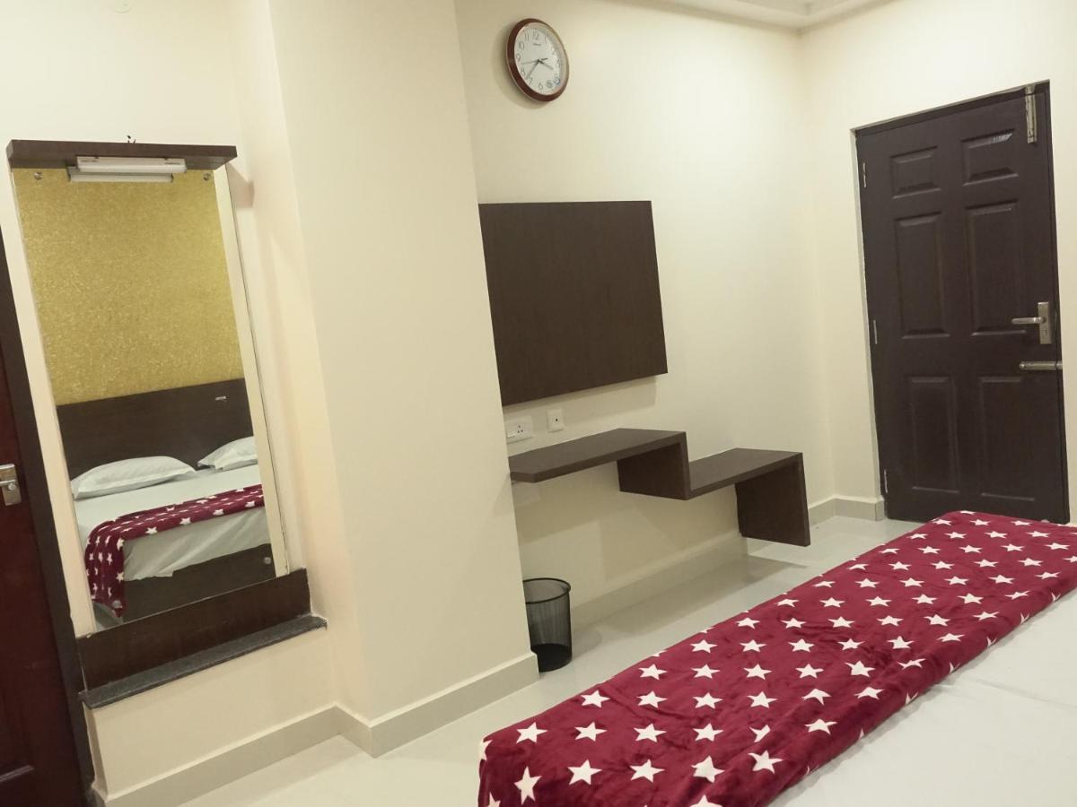 Sri Krishna Residency Hotel Eluru Eksteriør billede